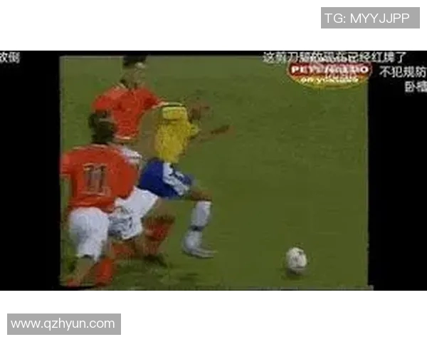 足球传奇大罗现状揭秘：从绿茵场到人生新篇章的转变与挑战