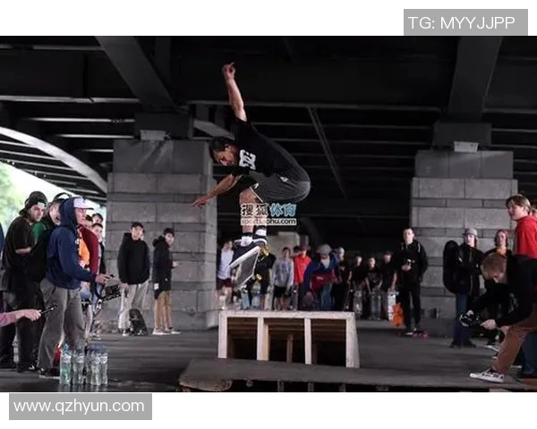 足球明星们的滑板挑战谁是最具滑板天赋的球场巨星